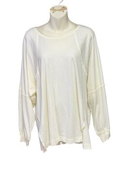 Double Zero Cream Oversized Long-Sleeve Tee size Medium NWT